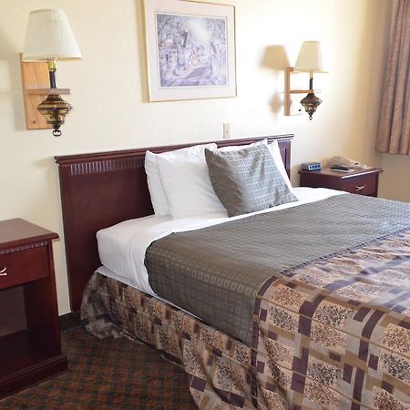 เนชั่นแนล 9 เวลลิงตัน Motel Wellington ภายนอก รูปภาพ