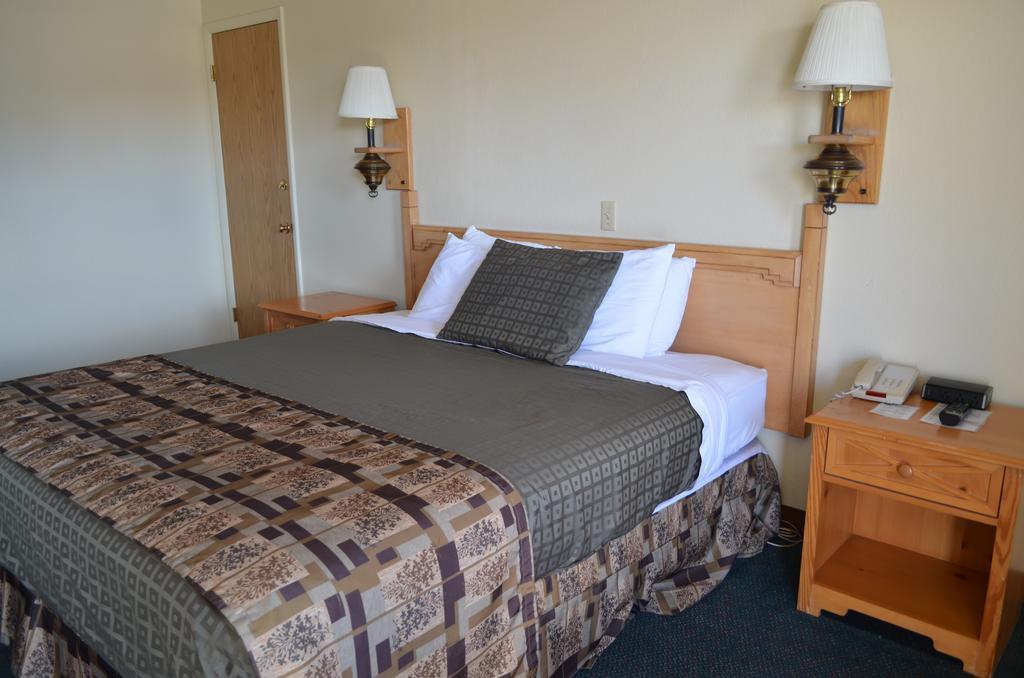 เนชั่นแนล 9 เวลลิงตัน Motel Wellington ภายนอก รูปภาพ