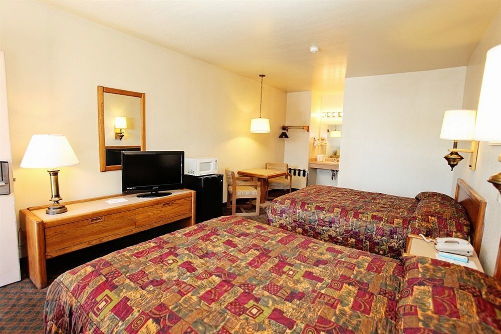 เนชั่นแนล 9 เวลลิงตัน Motel Wellington ภายนอก รูปภาพ